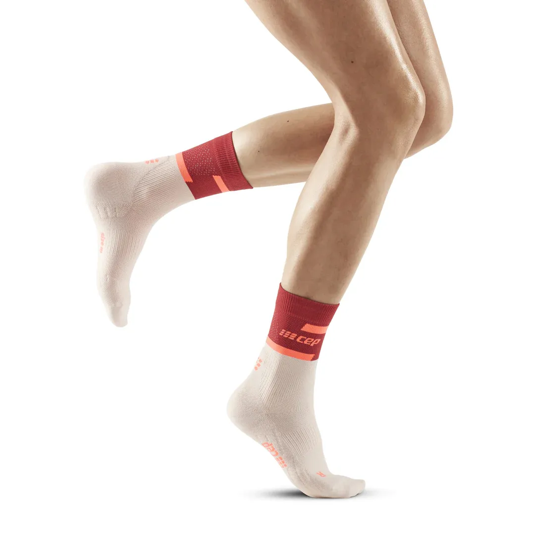 CEP Women&#x27;s Run Compression Mid Cut Socks 4.0 Red/Off White | Buy CEP Women&#x27;s Run Compression Mid Cut Socks 4.0 Red/Off White here | Outnorth