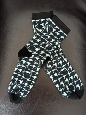 Houndstooth 🐺 Socks