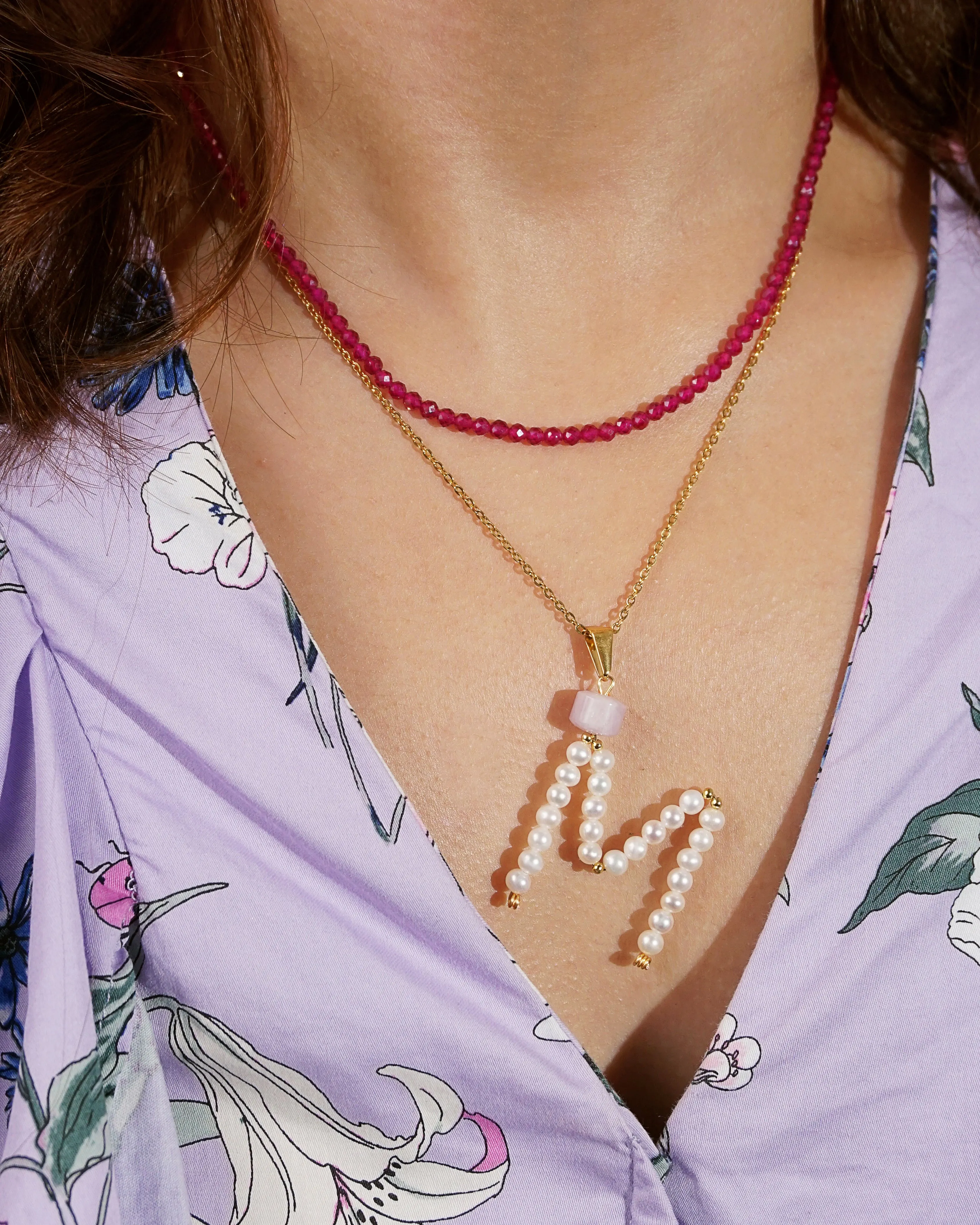 Les Initiales - Personalized Initial Necklace in Freshwater Pearl