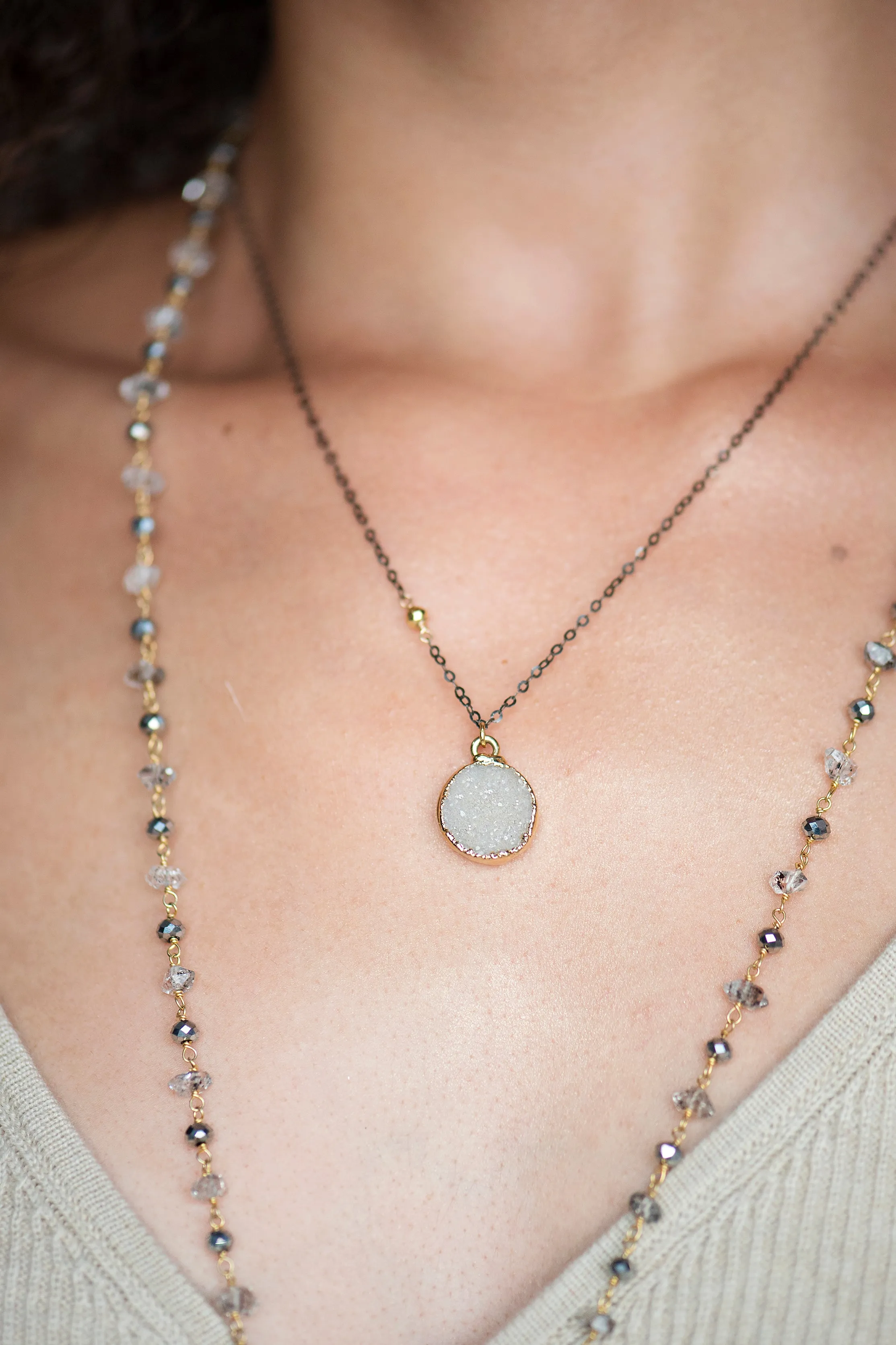Round Druzy & Gunmetal Necklace