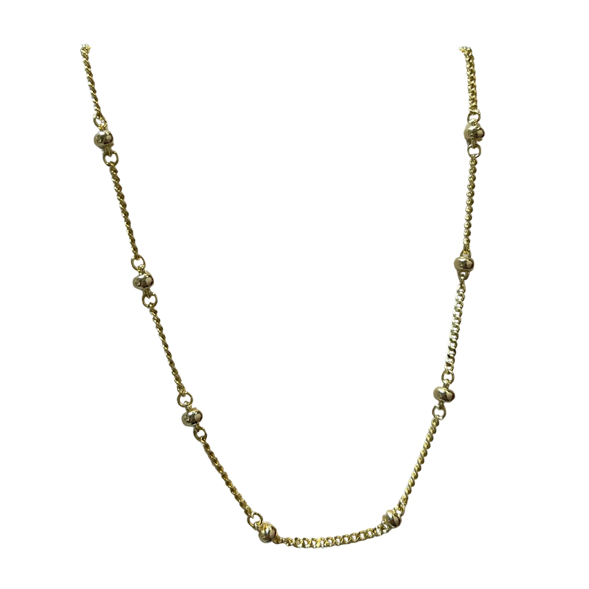 Short Coil Accent Necklace