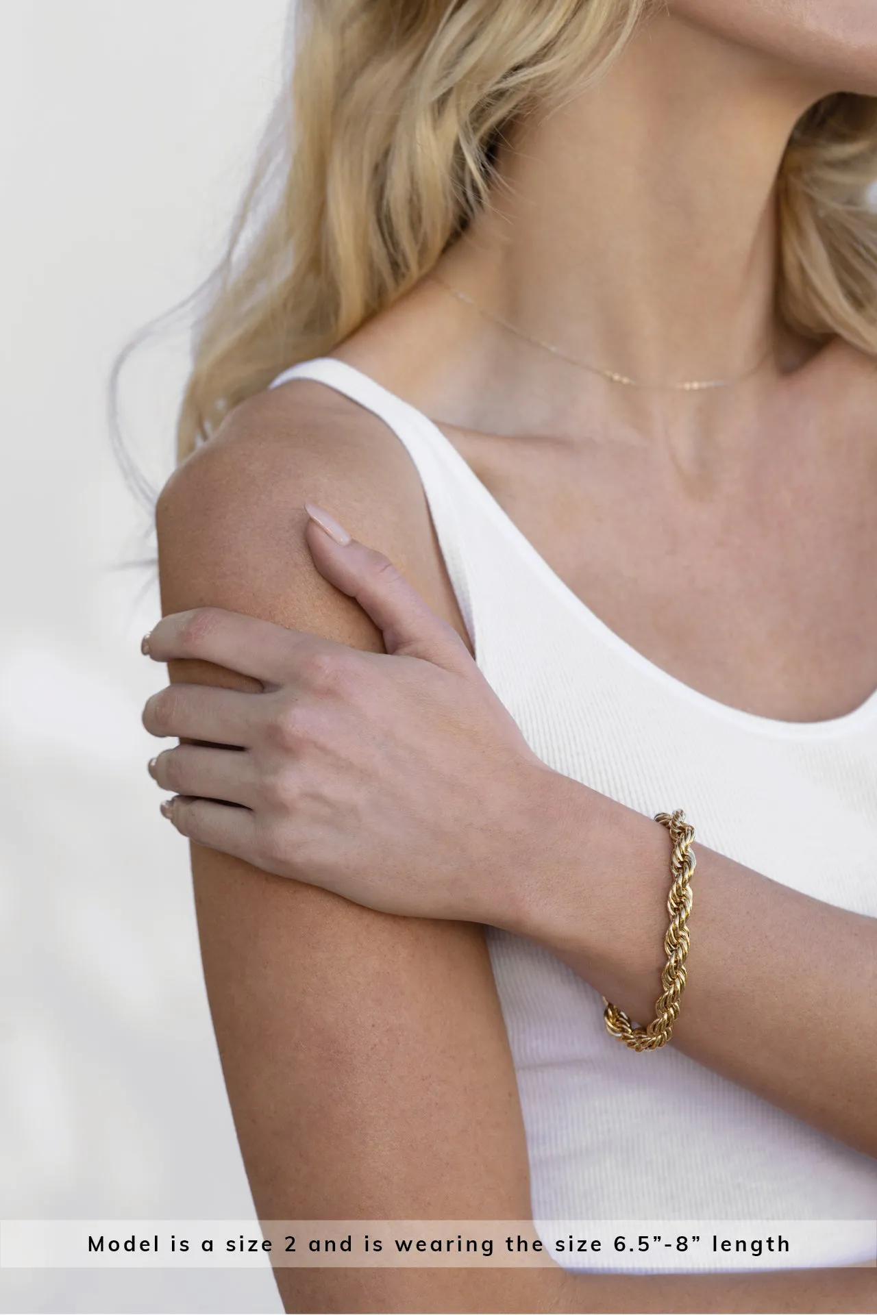 Sloane Bracelet in Gold